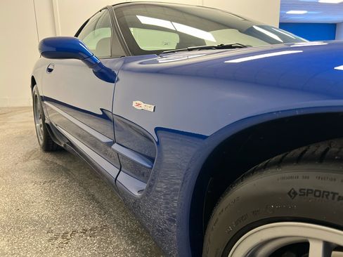 Used 2002 Chevrolet Corvette Z06 w/ Memory Pkg image 20