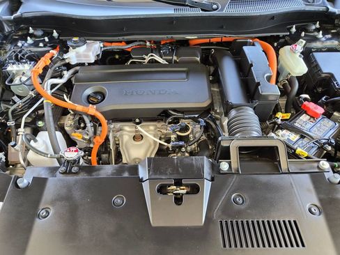 Used 2025 Honda CR-V Sport-L image 34