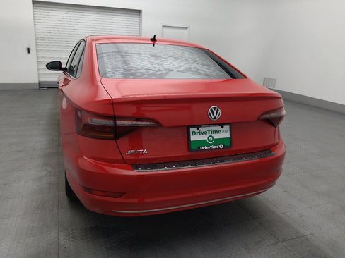 Used 2019 Volkswagen Jetta SE FWD image 6