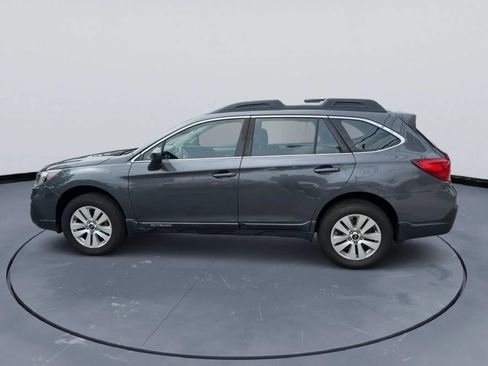 Used 2018 Subaru Outback 2.5i AWD/4WD image 2