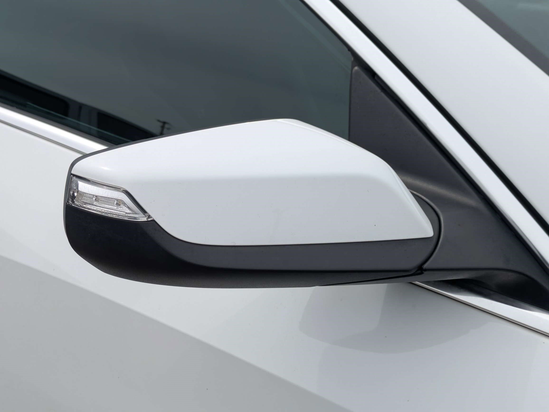 Used 2018 Chevrolet Malibu LT FWD image 11