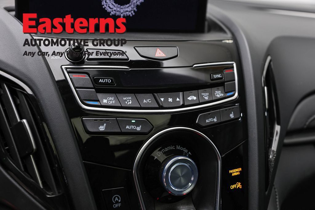Used 2024 Acura RDX SH-AWD image 17