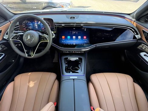 New 2027 Mercedes-Benz E 450 4MATIC Sedan image 12