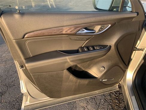 Certified 2023 Buick Envision Avenir image 23