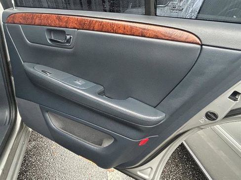 Used 2008 Cadillac DTS Limousine image 20