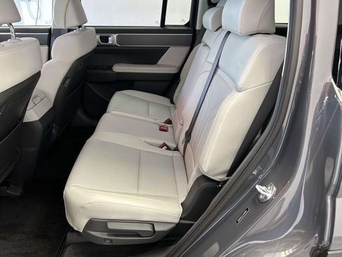 Used 2026 Hyundai Santa Fe SEL FWD image 12