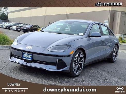 New 2025 Hyundai Ioniq 6 SEL image 1
