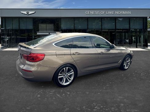 Used 2018 BMW 330i Gran Turismo xDrive AWD/4WD image 5
