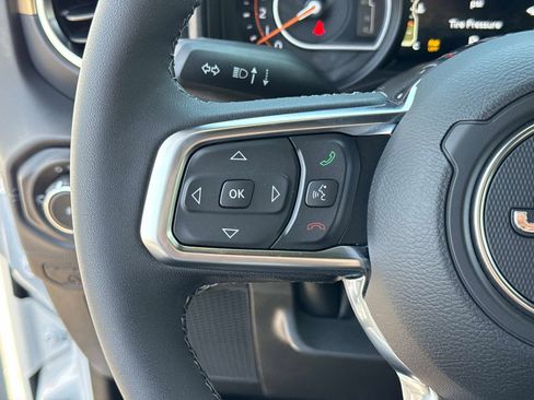 New 2026 Jeep Wrangler Unlimited Sahara AWD/4WD image 29