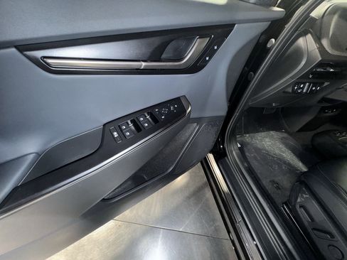 New 2025 Kia EV6 Wind image 17