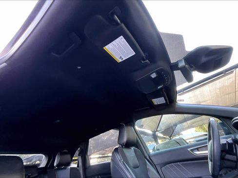 Used 2023 Ford Edge ST image 13