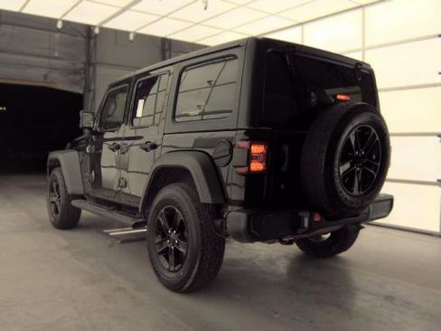 Used 2020 Jeep Wrangler Unlimited Sport AWD/4WD image 3
