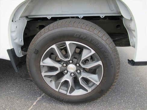 Certified 2024 Chevrolet Silverado 1500 LT image 12