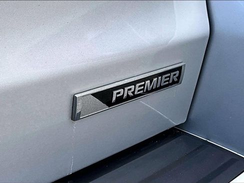 Used 2018 Chevrolet Tahoe Premier image 24