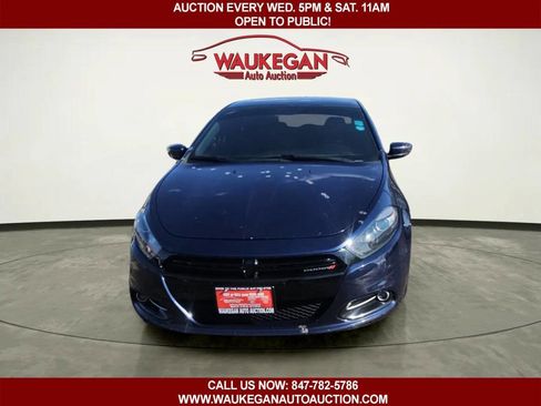 Used 2015 Dodge Dart SXT image 2