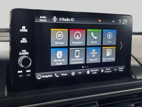 Used 2023 Honda Pilot Touring image 21
