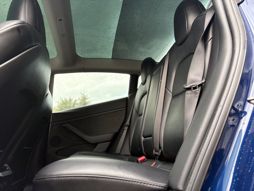 Used 2022 Tesla Model 3 RWD image 10