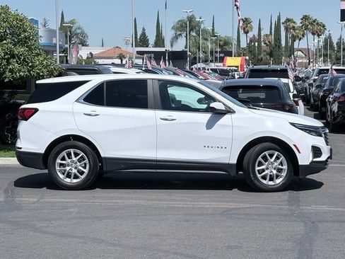 Used 2024 Chevrolet Equinox LT FWD image 4