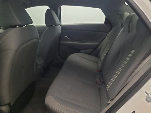Used 2023 Hyundai Elantra SEL FWD image 18