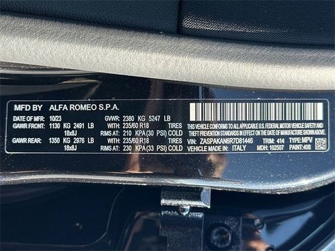 Used 2024 Alfa Romeo Stelvio Sprint image 43