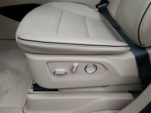 Certified 2023 Cadillac Escalade ESV Premium Luxury w/ Performance Package image 27