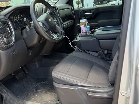 Used 2019 Chevrolet Silverado 1500 LT RWD image 8