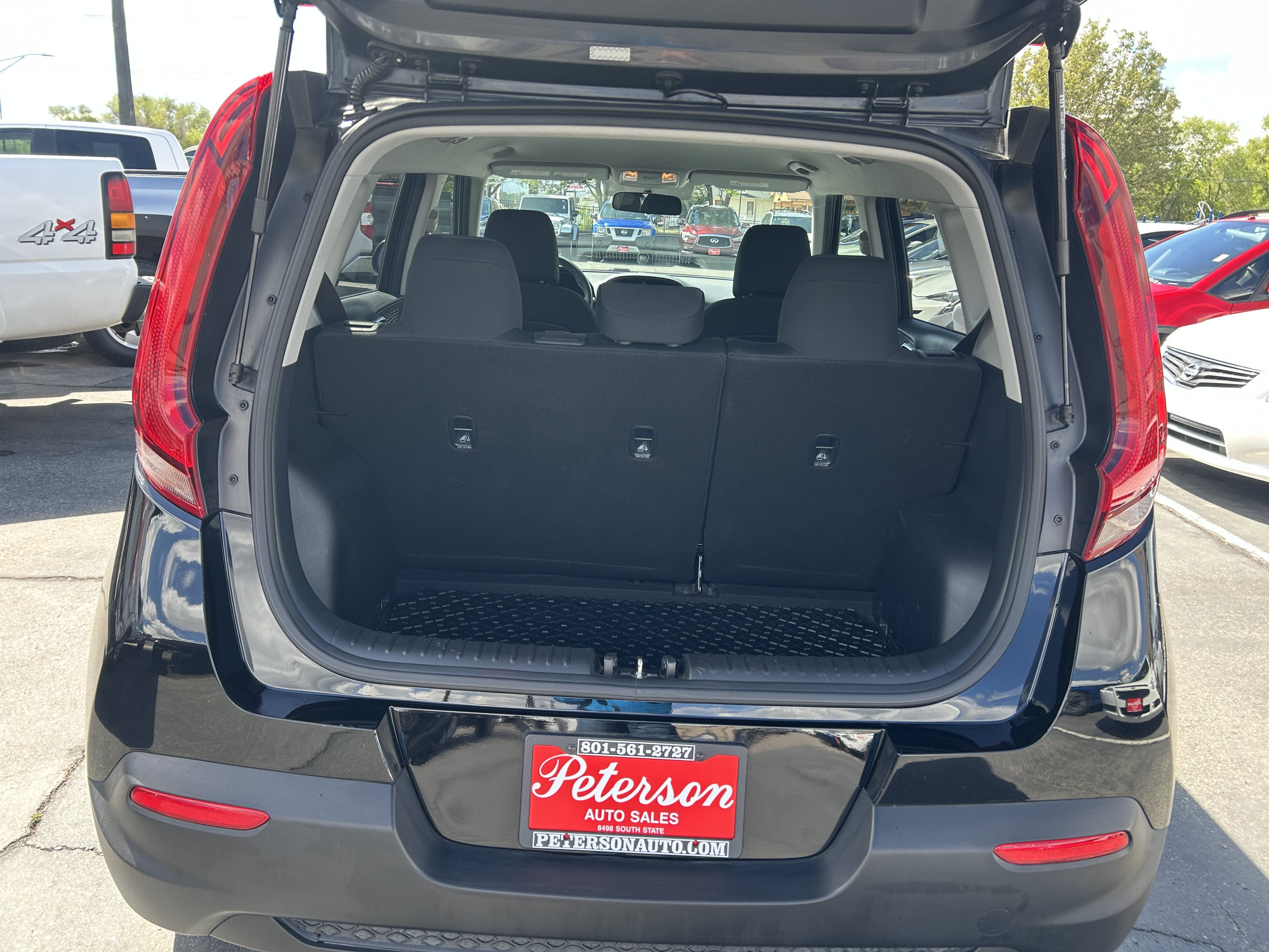 Used 2021 Kia Soul LX FWD image 9