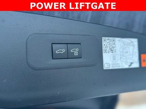 Used 2025 Toyota Crown Signia image 39