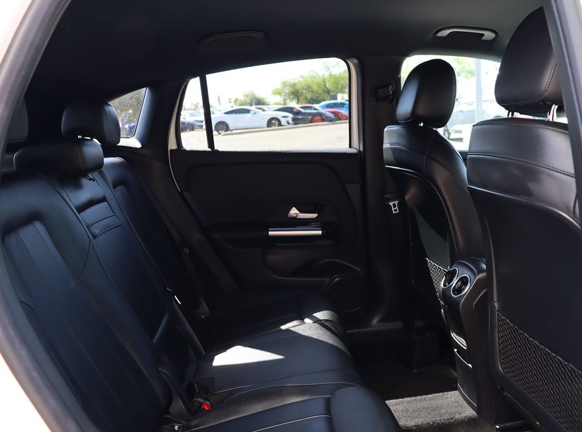 Used 2021 Mercedes-Benz GLA 250 w/ Premium Package image 28