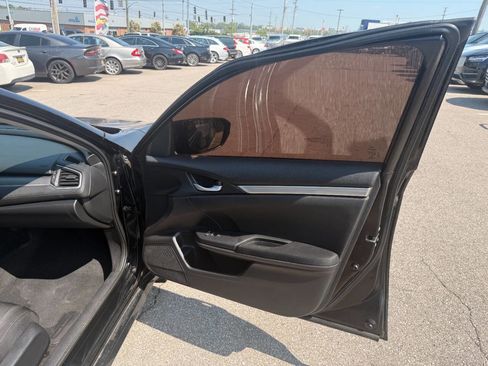 Used 2017 Honda Civic LX image 28