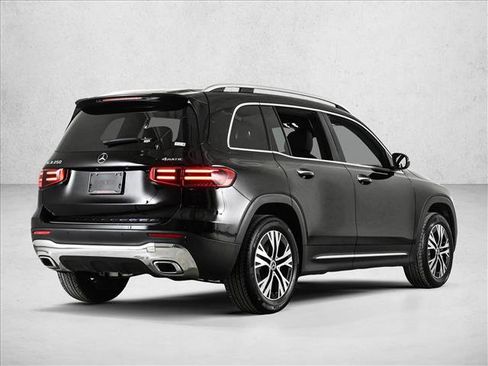 Certified 2025 Mercedes-Benz GLB 250 4MATIC image 5