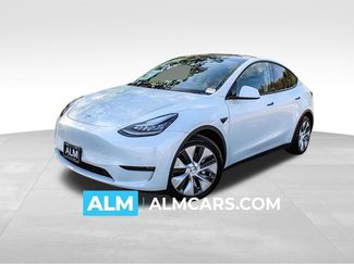 Used 2021 Tesla Model Y Long Range video 1
