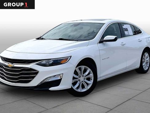 Used 2024 Chevrolet Malibu LT FWD image 1
