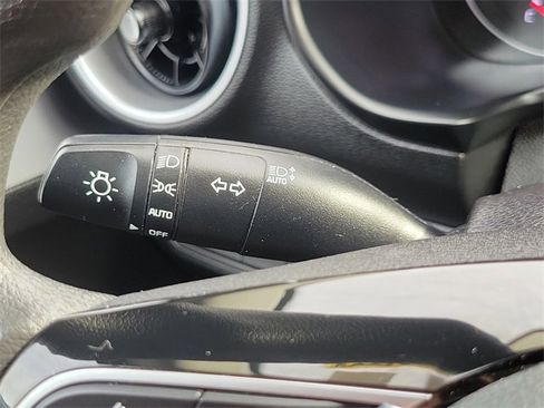 Certified 2024 Kia Forte LXS w/ LXS Technology Package image 15