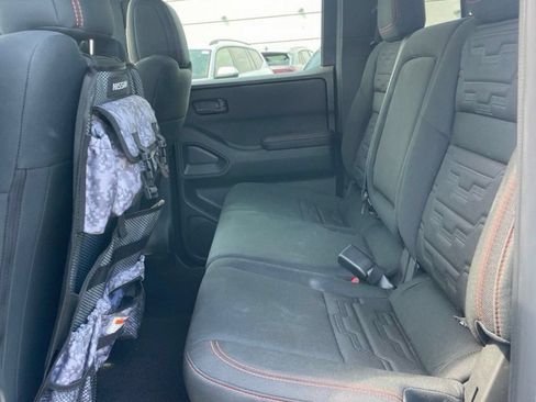 Used 2026 Nissan Frontier PRO-4X w/ Pro-4x Convenience Package AWD/4WD image 11