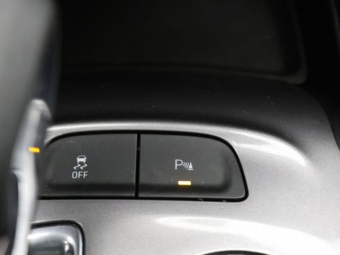 Used 2024 Chevrolet Malibu LT image 26