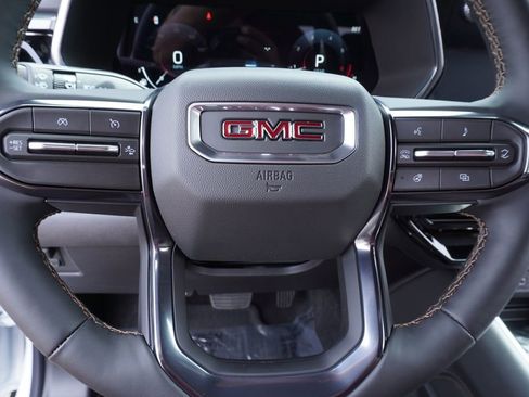 New 2026 GMC Canyon AT4 w/ AT4 Premium Package image 18