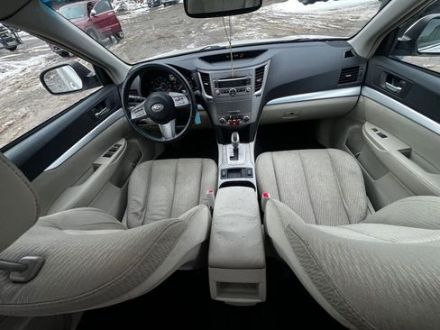 Used 2011 Subaru Outback 2.5i Premium AWD/4WD image 14