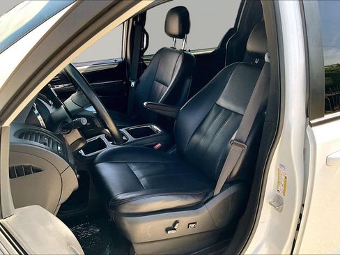 Used 2019 Dodge Grand Caravan GT FWD image 22