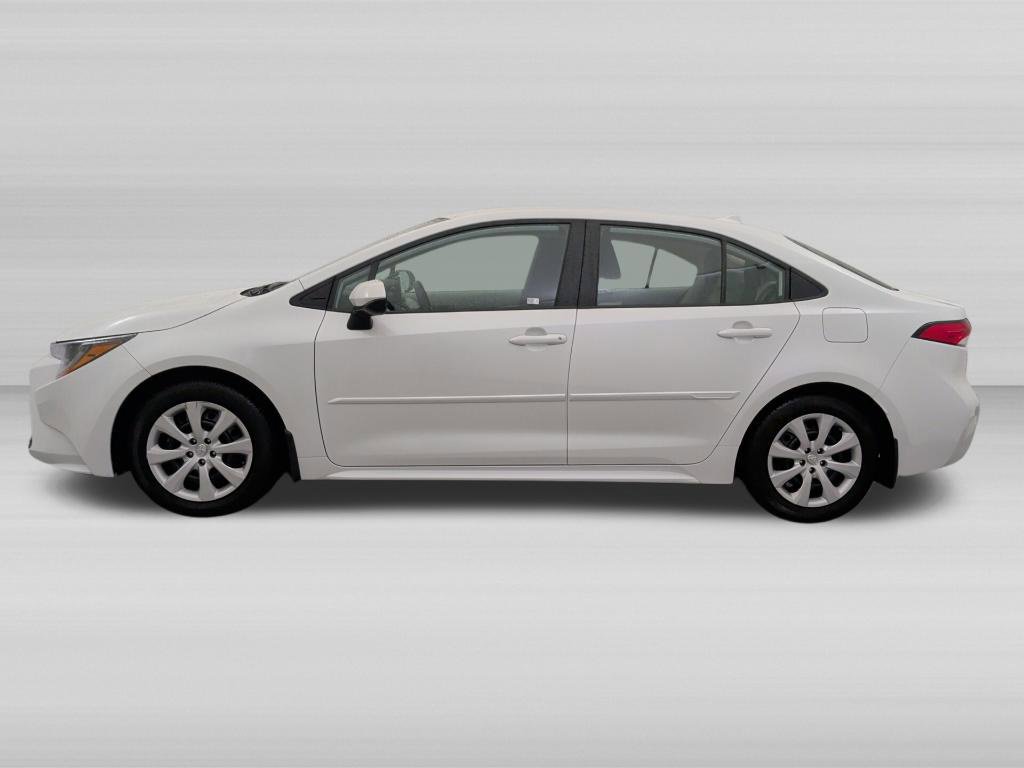 Used 2024 Toyota Corolla LE FWD image 8
