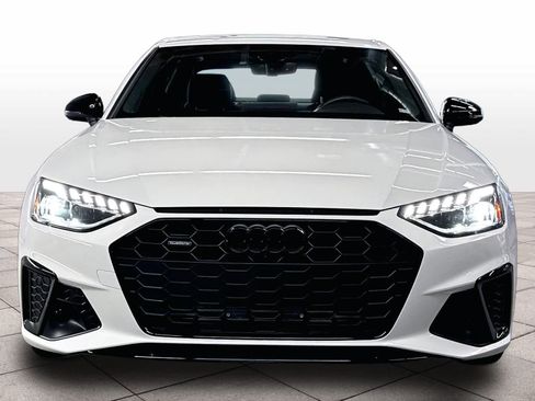 Used 2022 Audi A4 2.0T Premium Plus AWD/4WD image 3