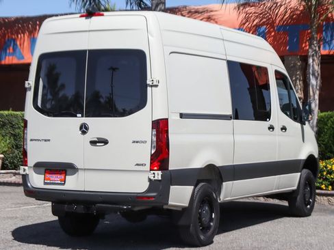 Used 2023 Mercedes-Benz Sprinter 2500 image 11