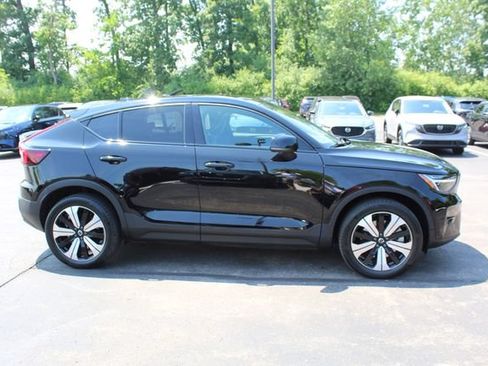 Certified 2023 Volvo C40 P8 Recharge Plus w/ Climate Package AWD/4WD image 2