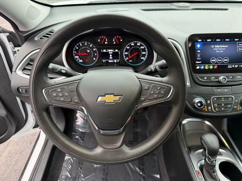 Used 2023 Chevrolet Malibu LT image 23
