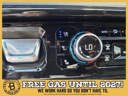 New 2026 GMC Sierra 2500 AT4 w/ AT4 Premium Plus Package AWD/4WD image 23