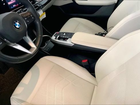 Used 2026 BMW X1 xDrive28i AWD/4WD image 8
