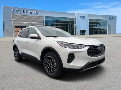 New 2026 Ford Escape SE