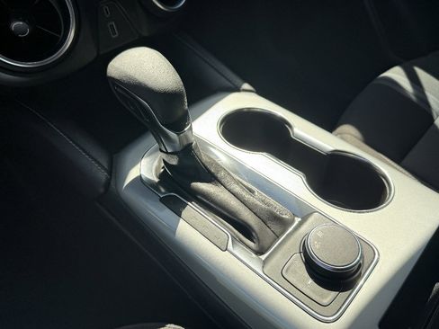 Used 2024 Chevrolet Blazer LT w/ Midnight/Sport Edition FWD image 12