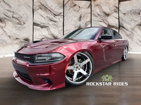 Used 2019 Dodge Charger R/T w/ Driver Confidence Group RWD image 11