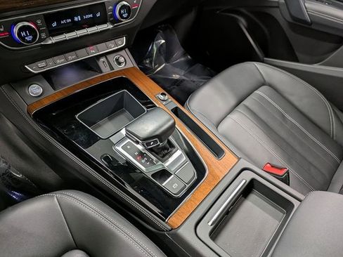 Used 2022 Audi Q5 2.0T Premium Plus image 14